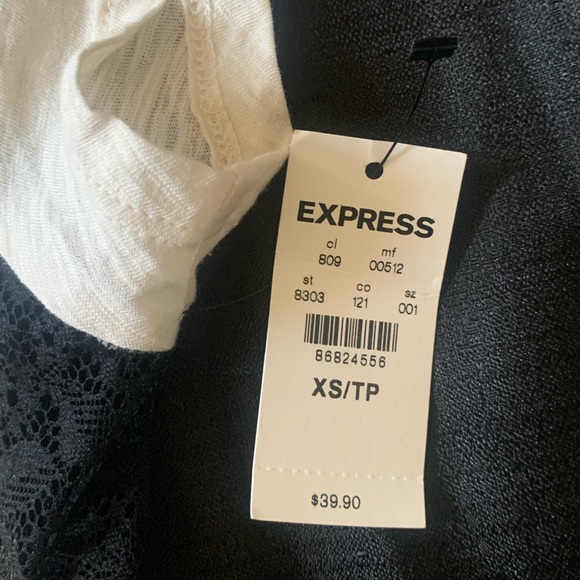 Express Tee - Picture 2 of 3